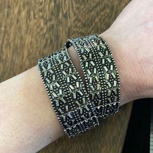 12B Premier Designs “Double Play”